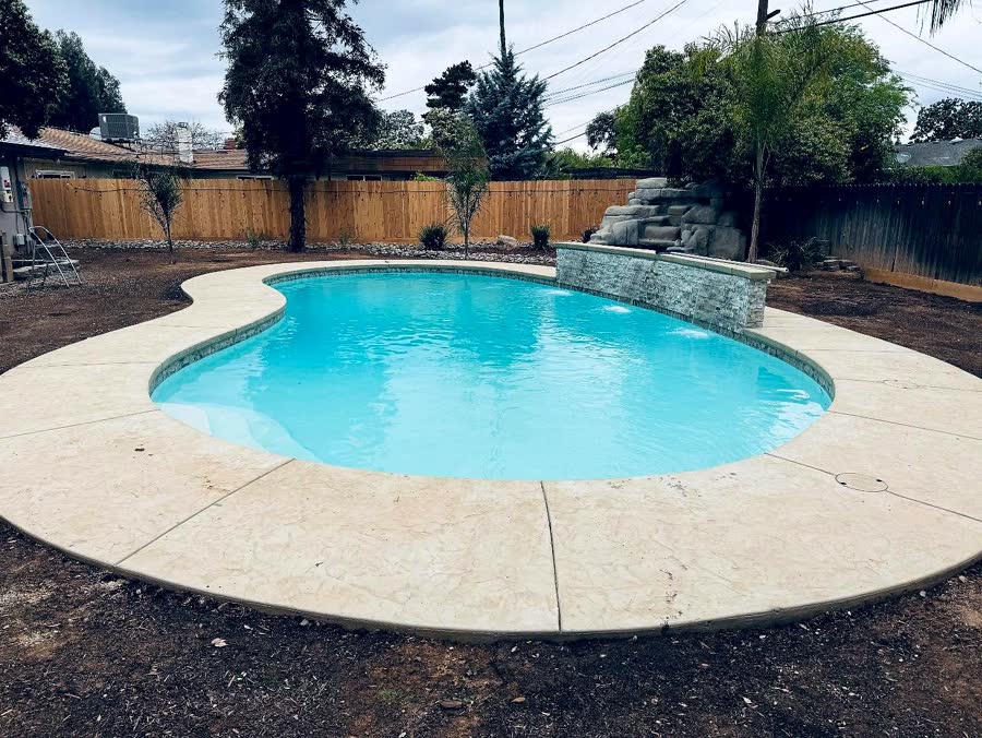 Rect. + Auto Cover — pool built by Neighborhood Pool Service